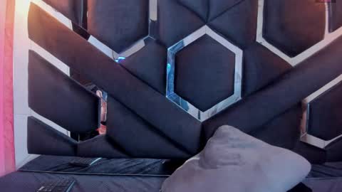 Snapshot of lilith_nv chatting on March 2025 05:17:02 PM Lilith online show from March 2025 05:17:02 PM