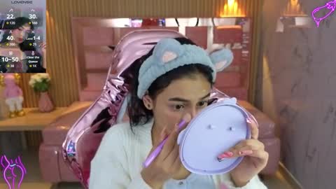 Lilith  online show from October 2025 04:22:02 AM