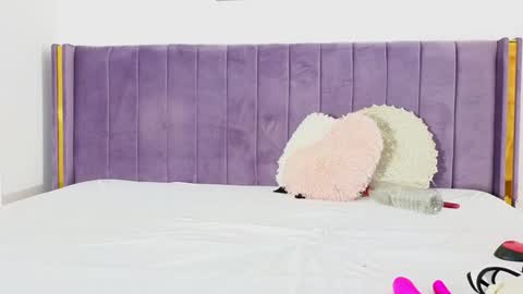 Lily online show from January 2025 05:11:01 PM