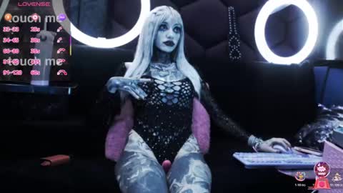 Snapshot of lilithlevis chatting on October 2025 07:14:02 PM Tifon Mary - Indepent model online show from October 2025 07:14:02 PM