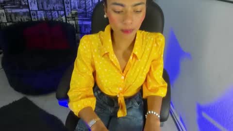 Snapshot of lilithsabeth chatting on January 2025 01:29:01 AM lilithsabeth online show from January 2025 01:29:01 AM
