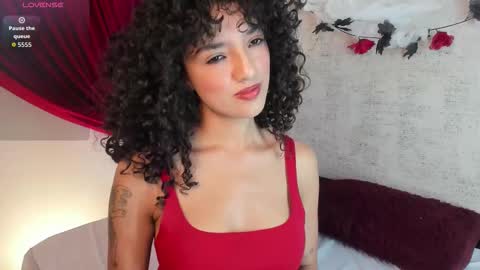 Snapshot of lilithsteinberg chatting on October 2025 07:47:01 PM jessi 3 online show from October 2025 07:47:01 PM