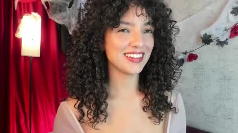 Snapshot of lilithsteinberg chatting on October 2025 08:35:01 PM jessi 3 online show from October 2025 08:35:01 PM