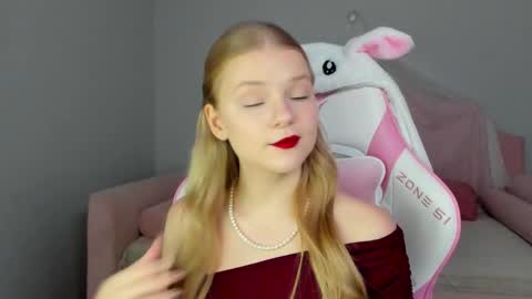 lilitrosen online show from October 2025 05:35:01 PM