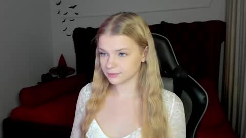 lilitrosen online show from November 2025 06:40:02 PM