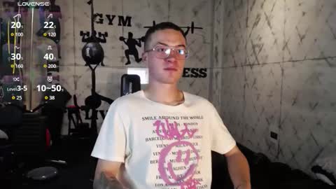 Snapshot of liljames_ chatting on November 2025 08:03:01 PM Lil James online show from November 2025 08:03:01 PM