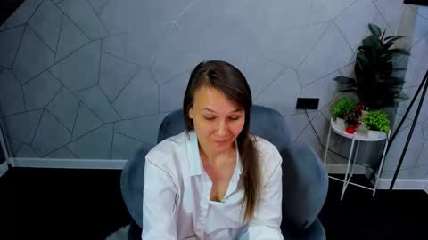 lillian_white1 online show from December 2024 11:34:02 AM