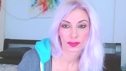 Snapshot of lillianasara chatting on January 2025 05:56:02 PM Lara online show from January 2025 05:56:02 PM