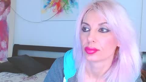 Snapshot of lillianasara chatting on March 2025 02:26:01 AM Lara online show from March 2025 02:26:01 AM