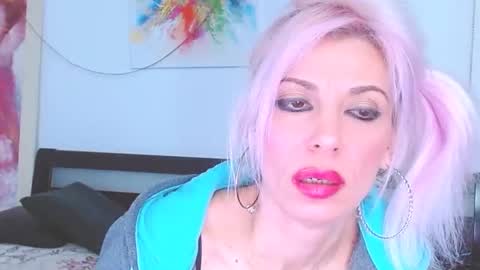 Snapshot of lillianasara chatting on March 2025 07:27:02 PM Lara online show from March 2025 07:27:02 PM