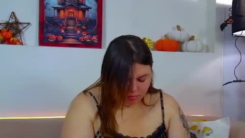 Snapshot of lillianhaig chatting on October 2025 06:48:01 PM LillianHaig online show from October 2025 06:48:01 PM