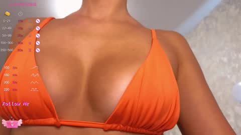 Lara Angel online show from October 2025 04:02:01 AM