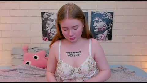 lillie_berry online show from October 2025 04:59:02 AM