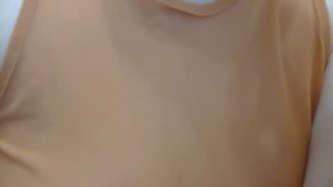 Snapshot of lillkit chatting on November 2025 09:13:01 PM Lilu online show from November 2025 09:13:01 PM