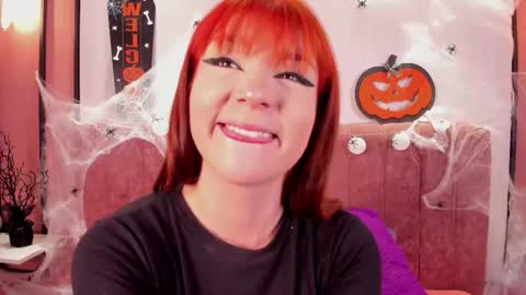 Snapshot of lilly_blear chatting on October 2025 04:25:02 AM lilly online show from October 2025 04:25:02 AM