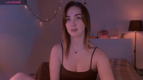 LillyFarey online show from October 2025 07:45:02 PM