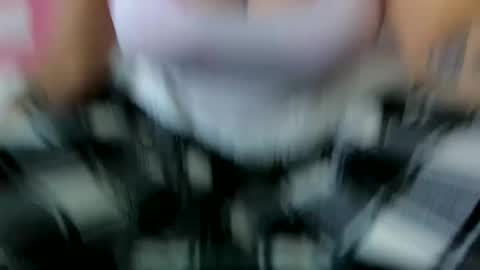 lilmexi275950 online show from December 2024 03:33:01 PM