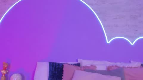 Lilou online show from October 2025 11:54:02 AM