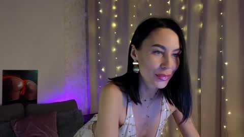 Lilu online show from January 2025 07:07:02 PM