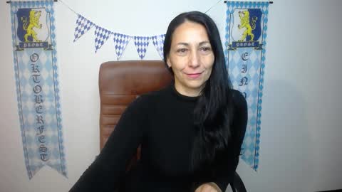 Snapshot of lilugrants chatting on October 2025 06:06:01 PM lilugrants online show from October 2025 06:06:01 PM