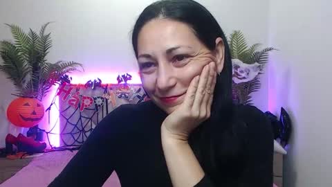 Snapshot of lilugrants chatting on October 2025 06:19:02 PM lilugrants online show from October 2025 06:19:02 PM