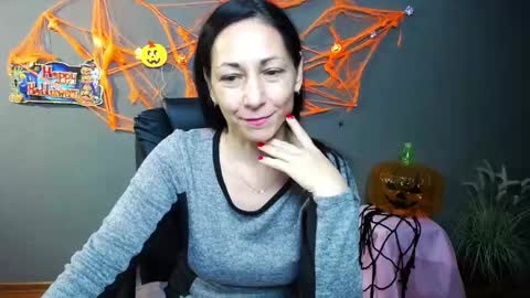 Snapshot of lilugrants chatting on October 2025 07:23:01 PM lilugrants online show from October 2025 07:23:01 PM