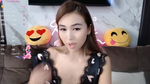 Lily online show from January 2025 07:50:01 AM