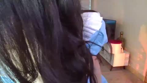 Snapshot of lilvixennn chatting on October 2025 09:38:02 PM Raina Ryder online show from October 2025 09:38:02 PM