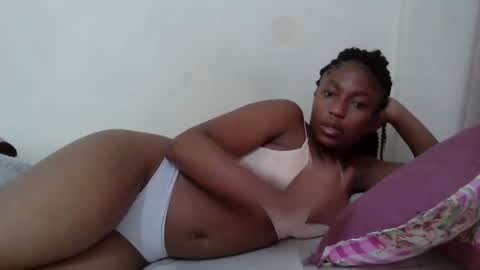 lily_cruise online show from September 2025 08:08:02 PM