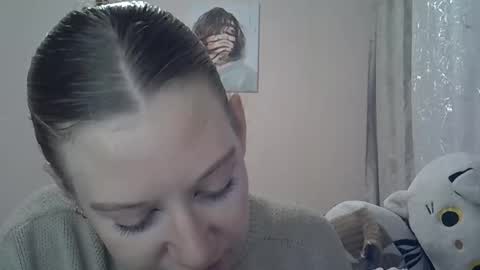 lily_ember online show from September 2025 10:14:02 PM