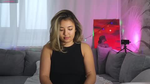 Lily online show from January 2025 06:20:01 AM