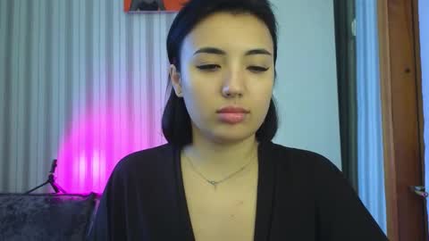 Lily online show from September 2025 06:25:02 AM