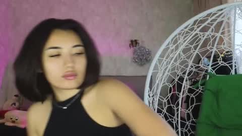 Lily online show from October 2025 07:29:01 AM