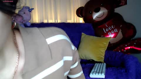 Lily Litle online show from February 2025 07:21:01 PM