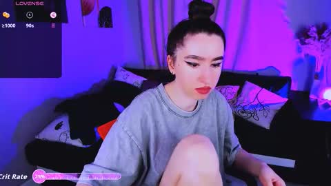 LILY online show from October 2025 10:36:01 AM