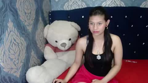 Lily online show from February 2025 06:37:02 PM