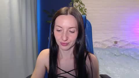 Lily online show from September 2025 07:19:01 AM