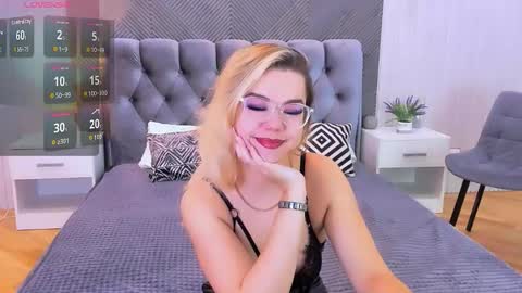 Snapshot of lilyrabbit chatting on November 2025 05:29:02 AM Rose online show from November 2025 05:29:02 AM