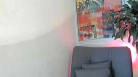 lilyskinny27 online show from December 2025 04:09:01 AM