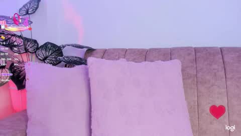 Lily  online show from October 2025 09:07:01 AM