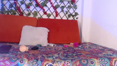 Snapshot of lilyspringfu chatting on October 2025 02:24:02 PM lilyspringfu online show from October 2025 02:24:02 PM