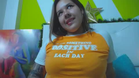 Lina Browm online show from December 2024 10:53:01 PM