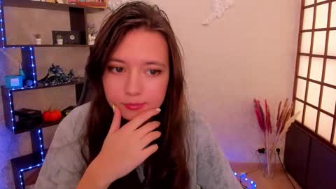 Lina online show from December 2024 05:15:02 AM