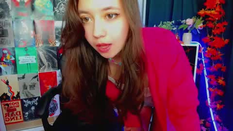 Lina online show from December 2024 05:04:02 AM