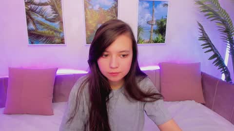 Lina online show from January 2025 05:40:01 AM