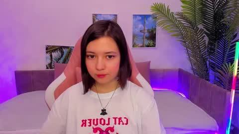 Lina online show from February 2025 01:51:01 AM