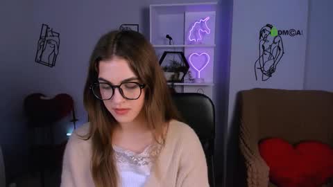 Snapshot of lina_fox12 chatting on October 2025 12:24:01 PM lina_fox12 online show from October 2025 12:24:01 PM