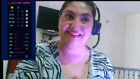Lina Mara99 online show from September 2025 08:08:02 PM