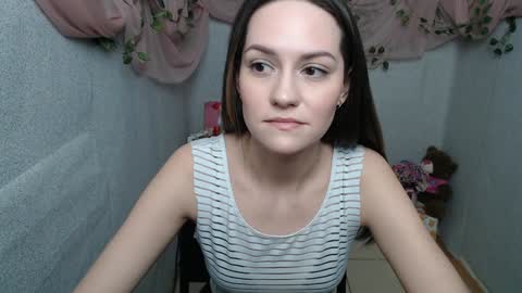Lina online show from December 2024 06:31:02 AM