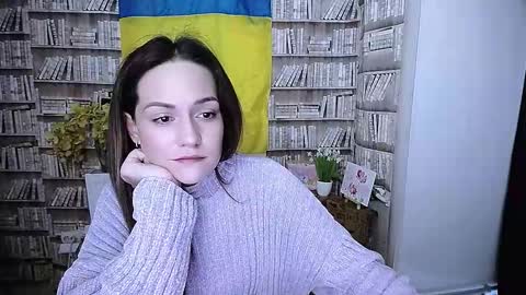 Lina online show from November 2025 06:55:01 AM